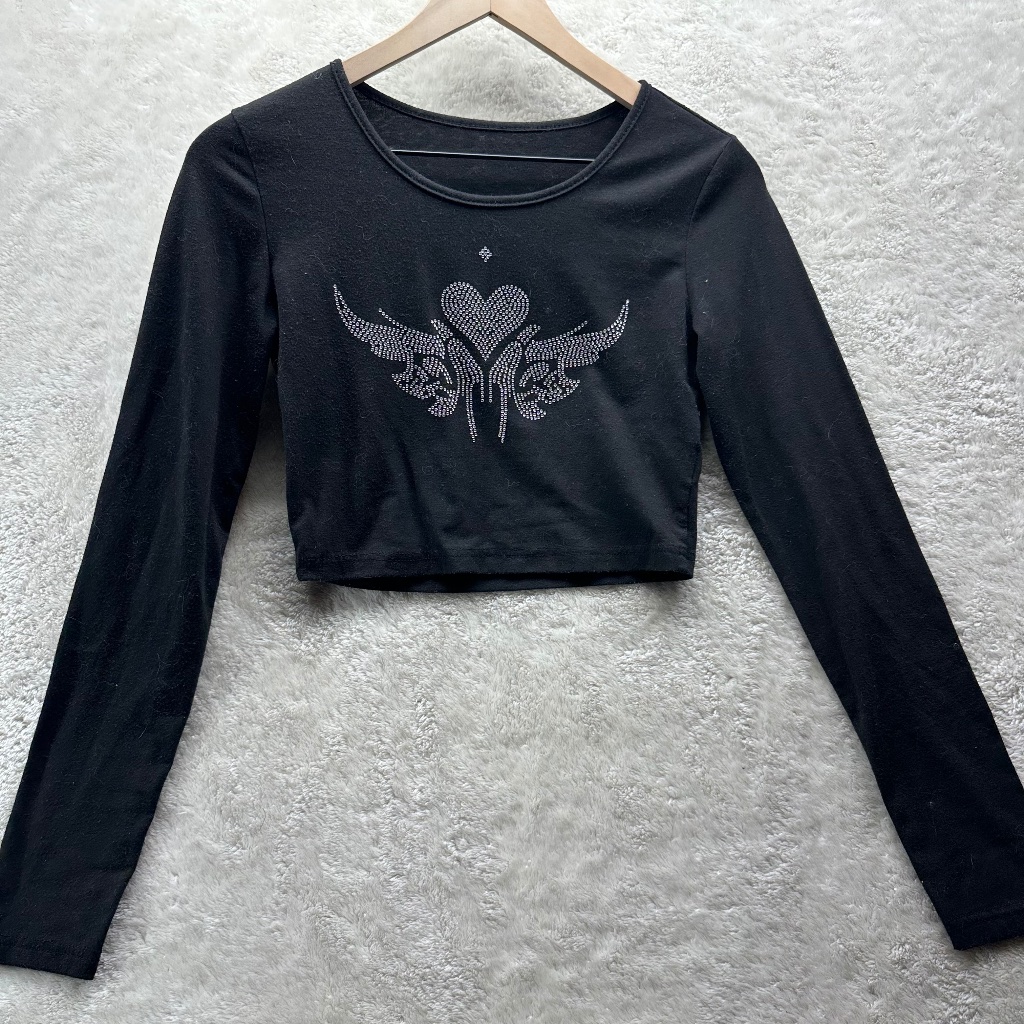 Rhinestone Winged Heart Long Sleeve Cropped Tee Size Small